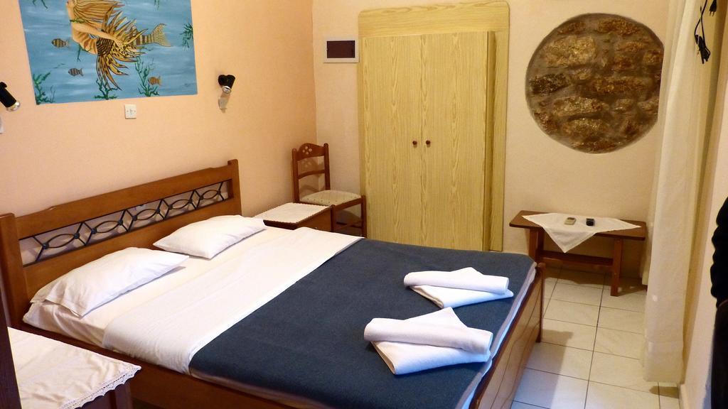 Akrotainaritis Rooms Yerolimin Pokój zdjęcie